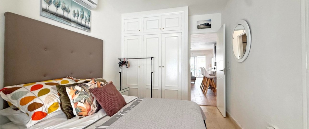Resale - Villa - Orihuela - Villamartin