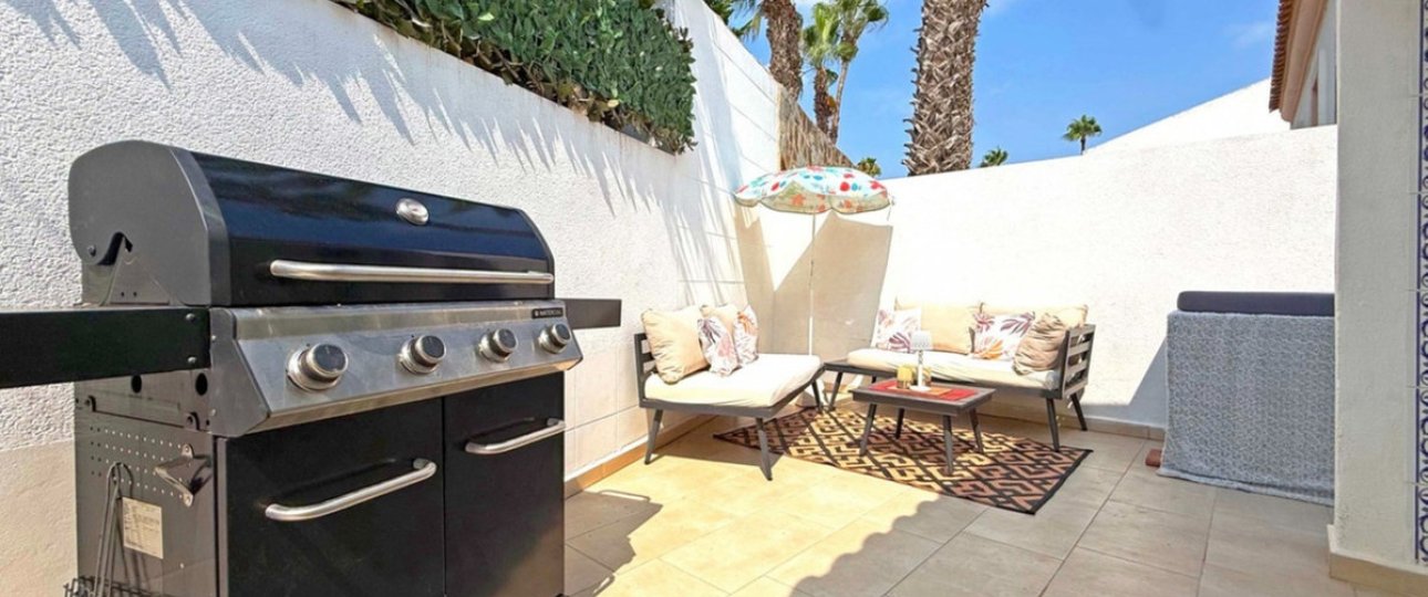 Resale - Villa - Orihuela - Villamartin