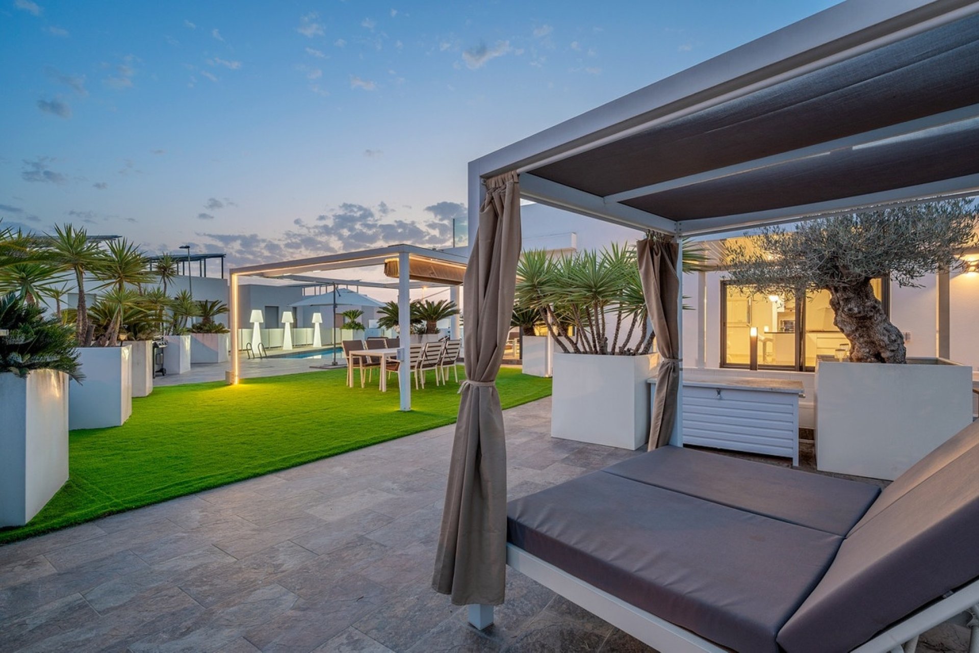 Resale - Villa - Orihuela - Villamartin