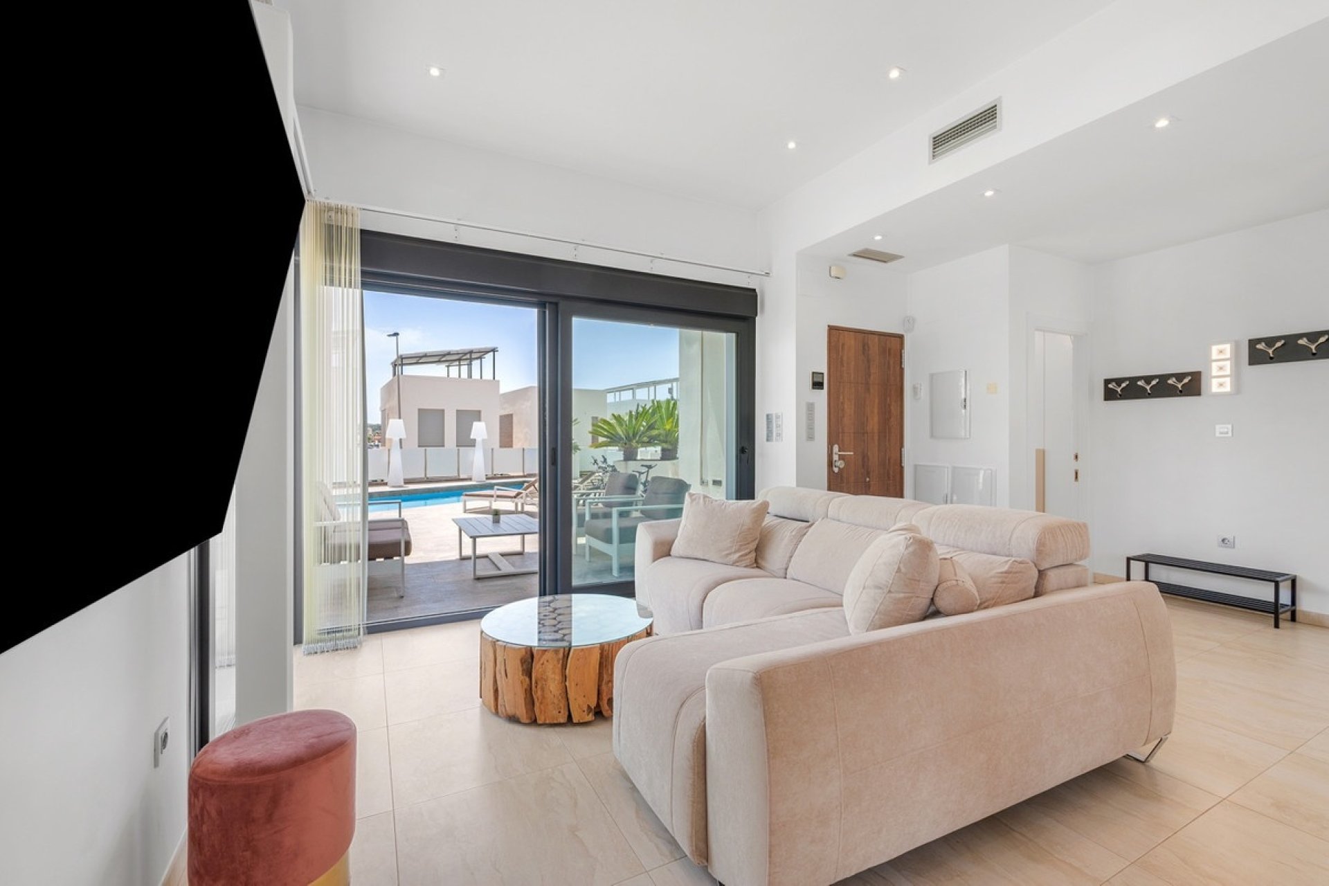 Resale - Villa - Orihuela - Villamartin