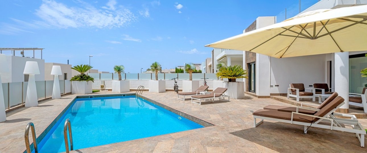 Resale - Villa - Orihuela - Villamartin