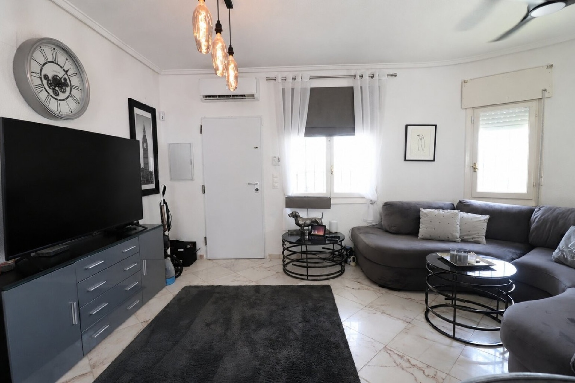 Resale - Villa - Orihuela - Villamartin
