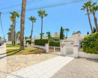 Resale - Villa - Orihuela - Villamartin