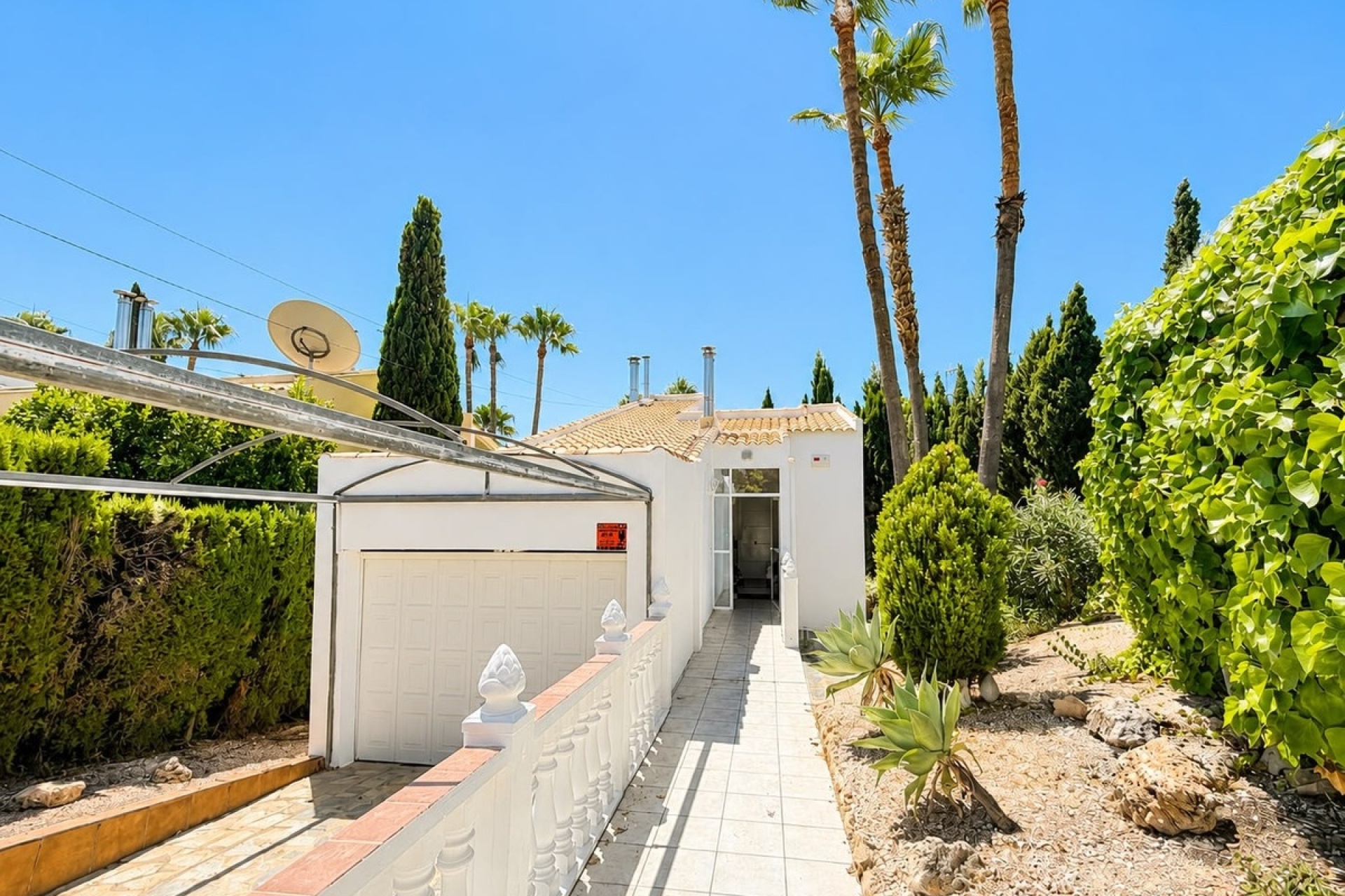 Resale - Villa - Orihuela - Villamartin