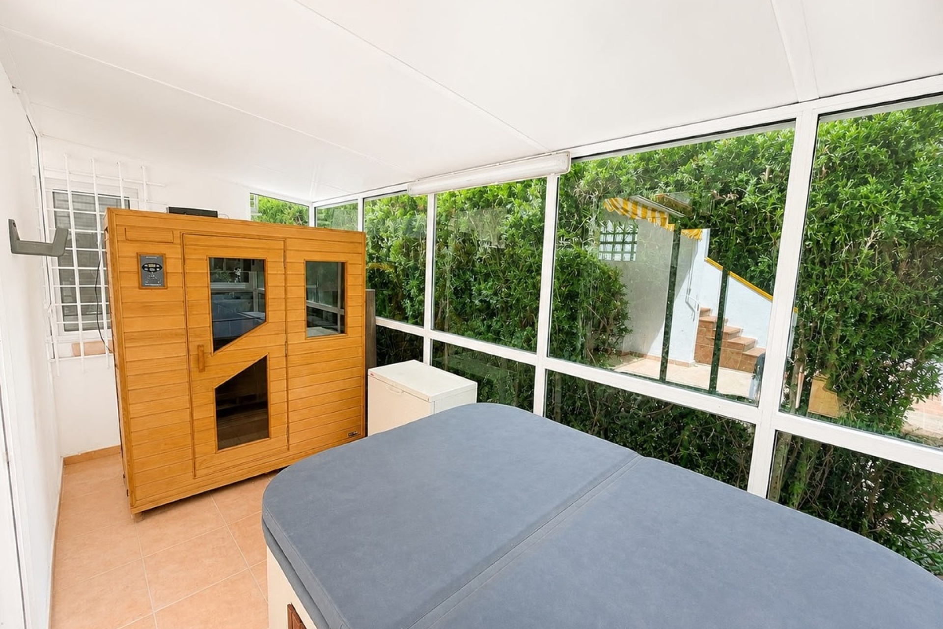 Resale - Villa - Orihuela - Villamartin