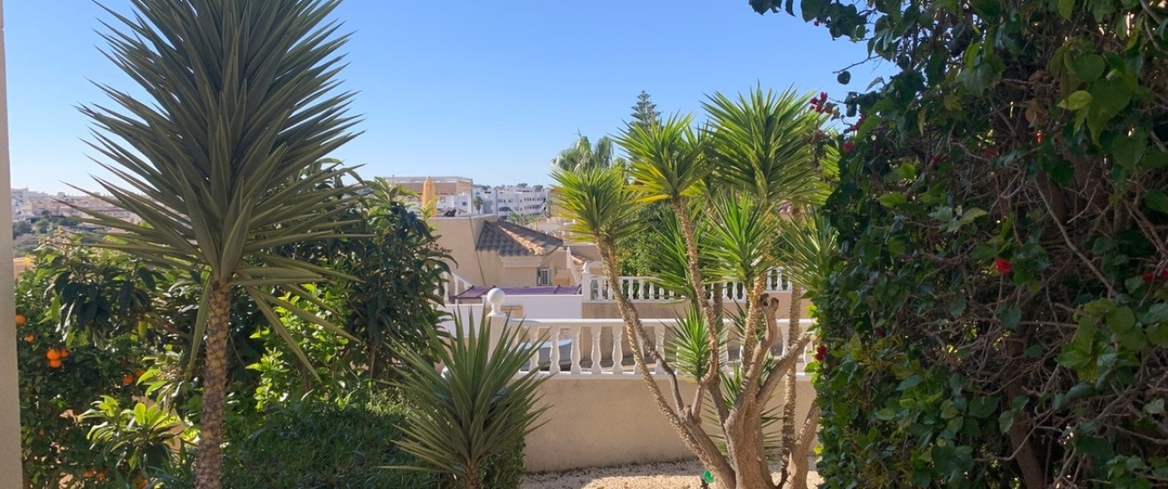 Resale - Villa - Orihuela - Villamartin