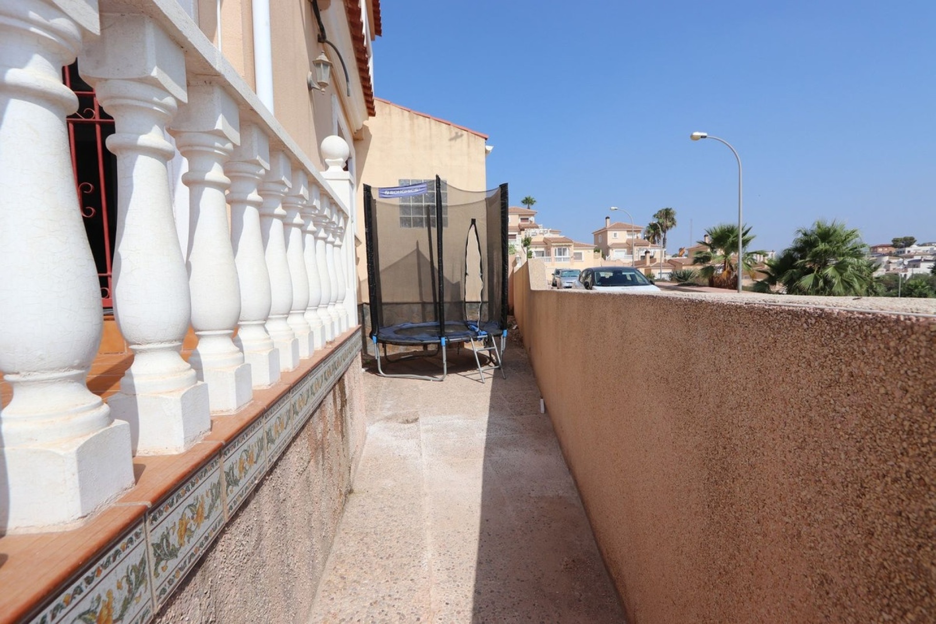 Resale - Villa - Orihuela - Villamartin