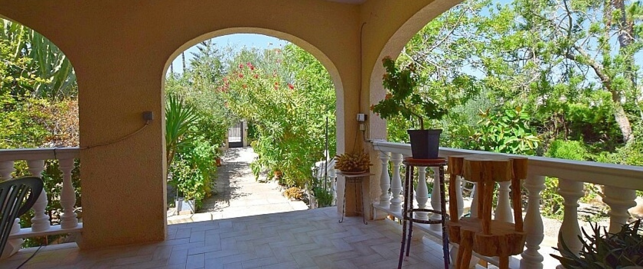 Resale - Villa - Orihuela - Villamartin