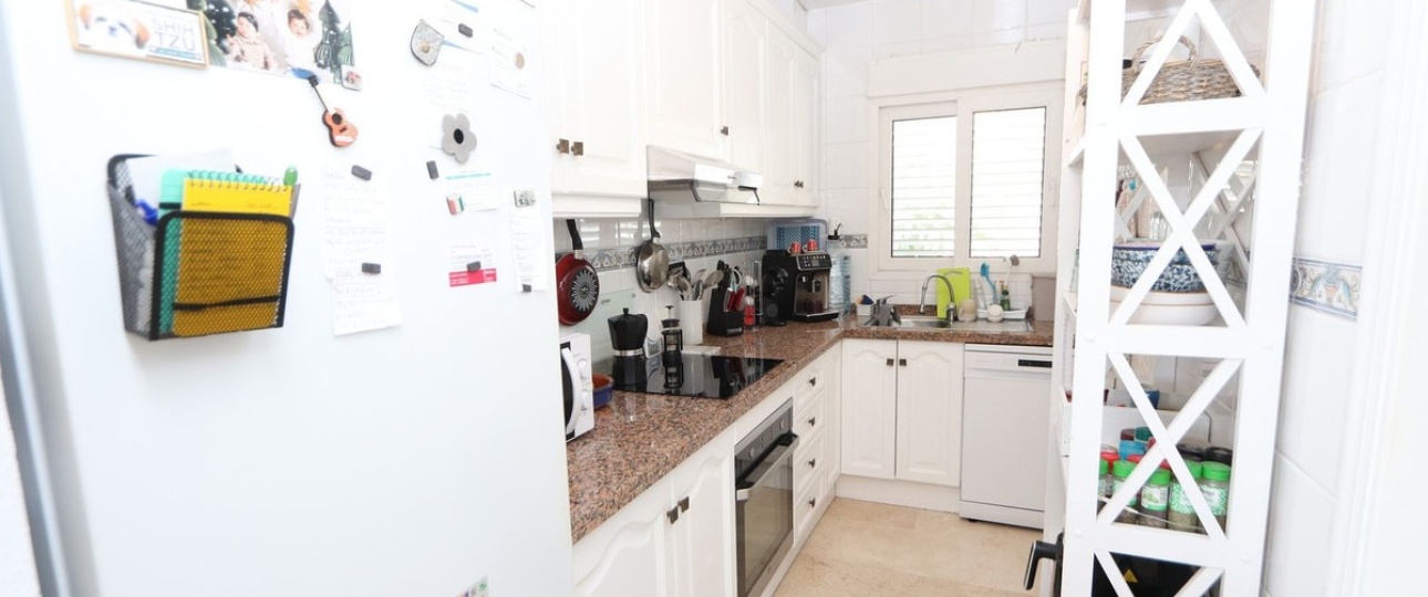 Resale - Villa - Orihuela - Villamartin
