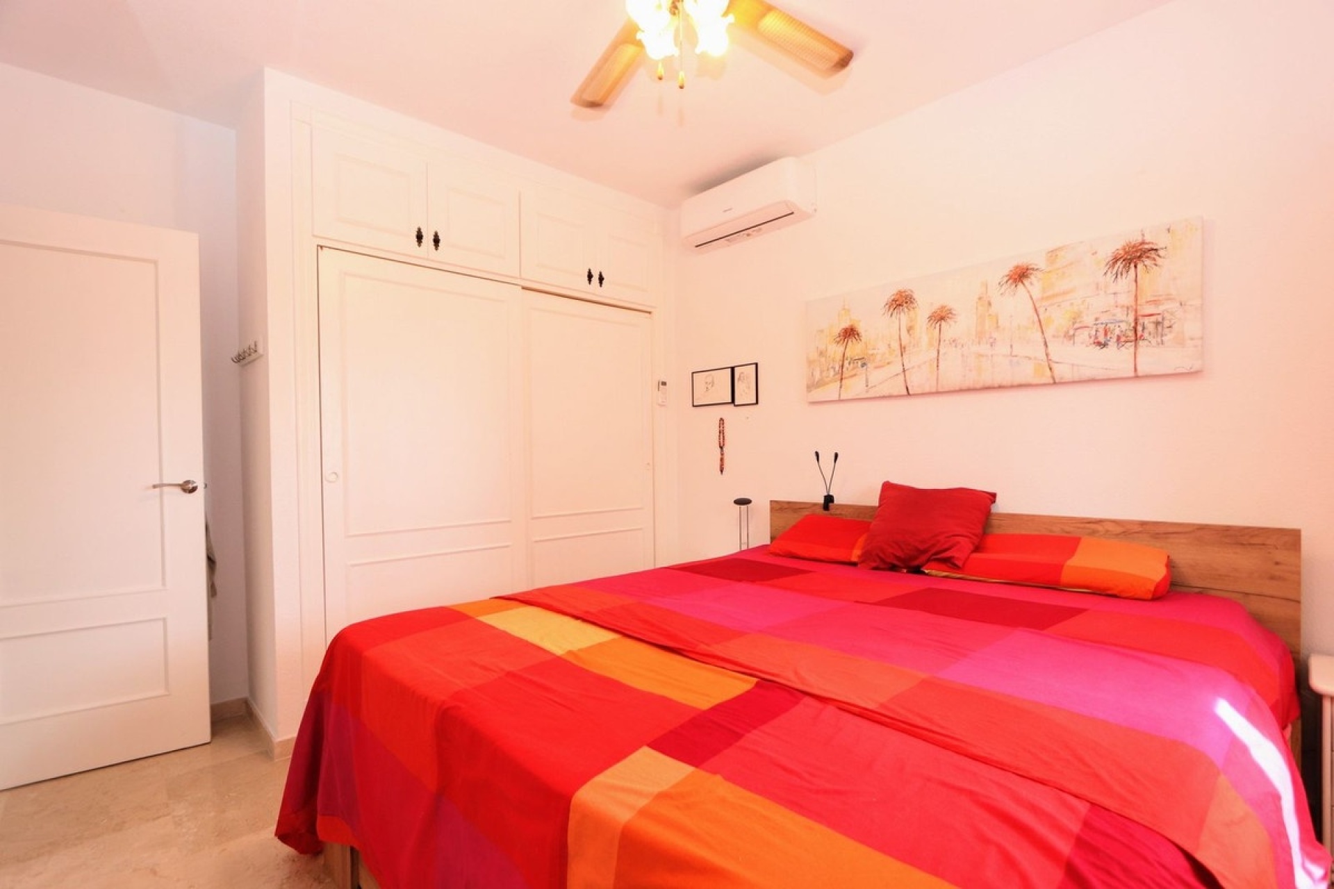 Resale - Villa - Orihuela - Villamartin