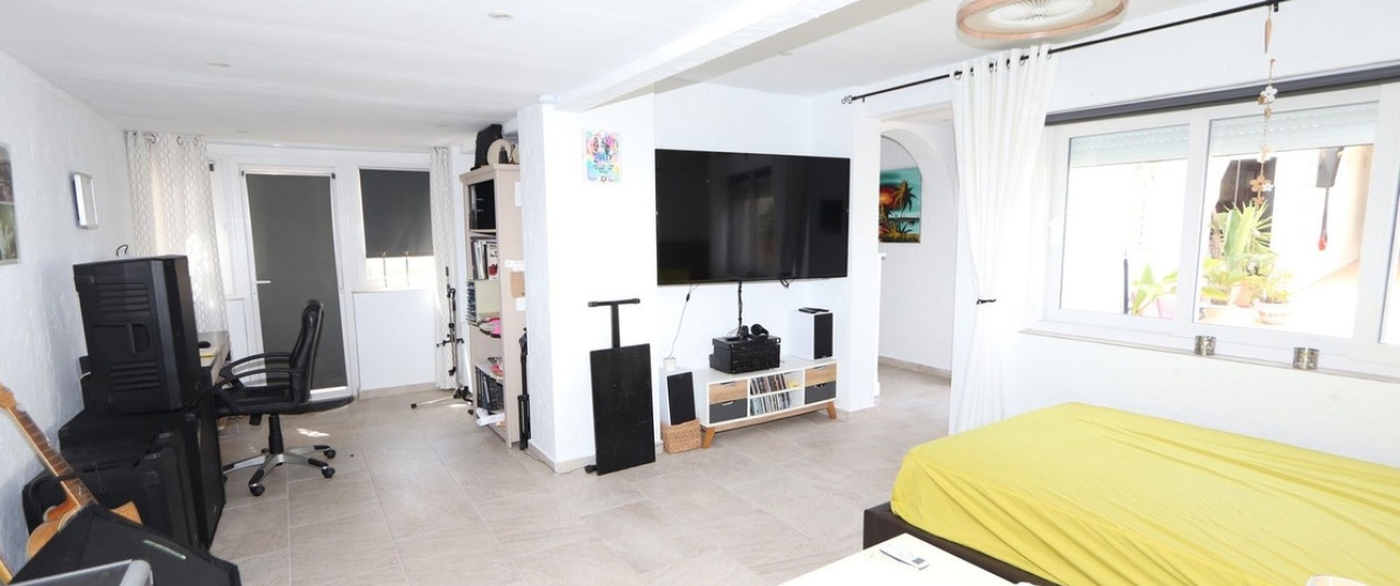 Resale - Villa - Orihuela - Villamartin