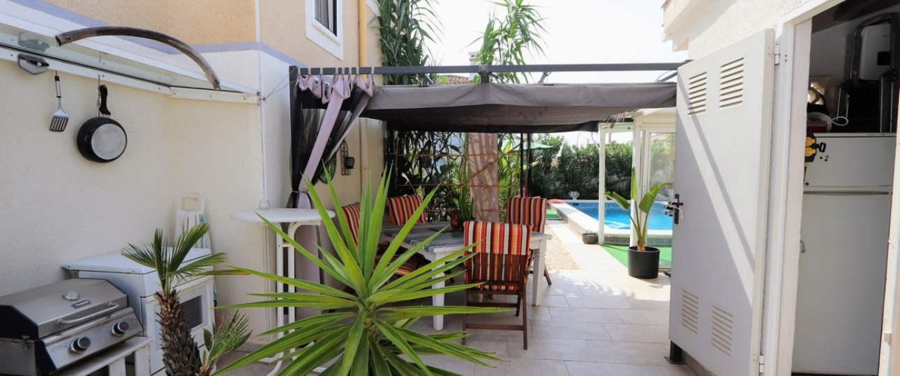 Resale - Villa - Orihuela - Villamartin