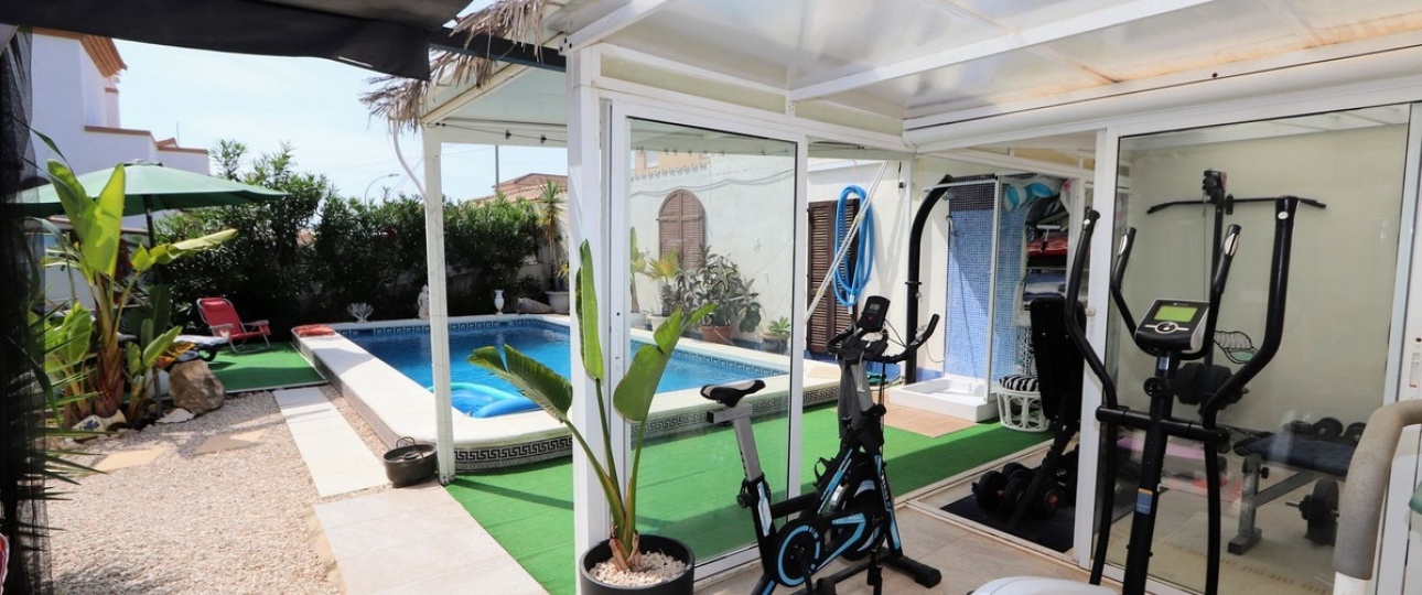 Resale - Villa - Orihuela - Villamartin