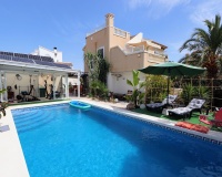 Resale - Villa - Orihuela - Villamartin