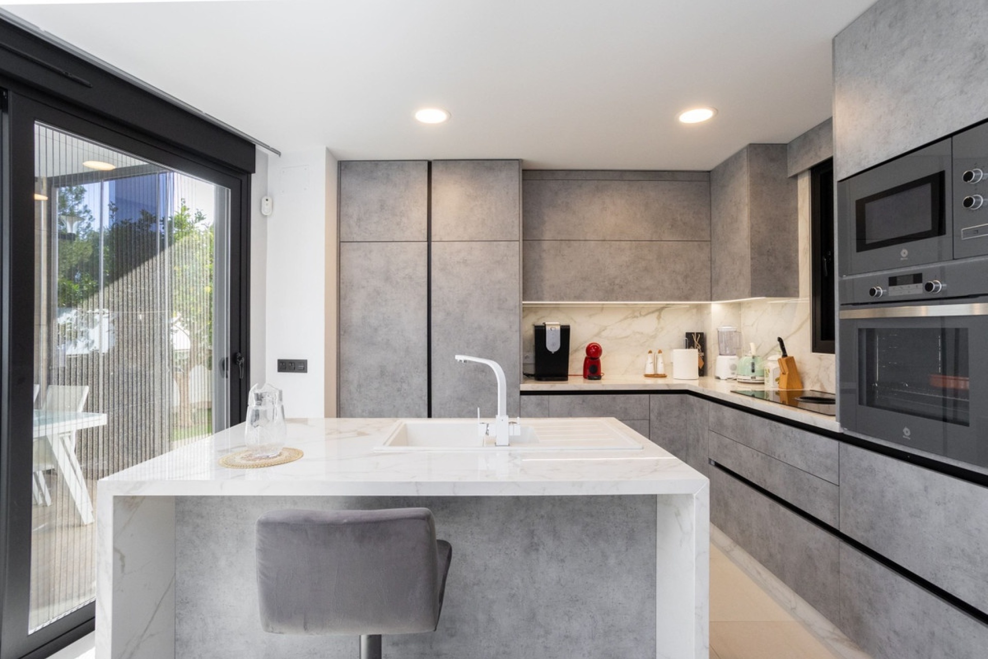 Resale - Villa - Orihuela - Villamartin