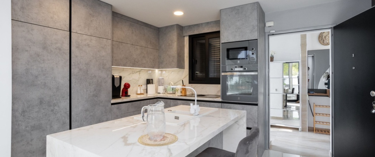 Resale - Villa - Orihuela - Villamartin