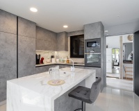 Resale - Villa - Orihuela - Villamartin