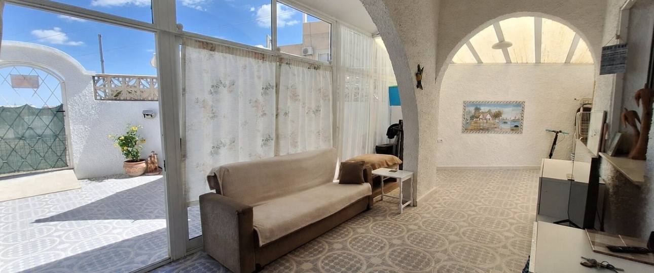 Resale - Villa - Orihuela - Villamartin