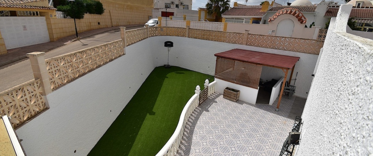 Resale - Villa - Orihuela - Villamartin