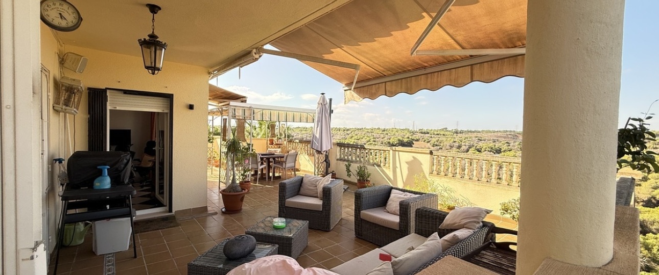 Resale - Villa - Orihuela - Villamartin