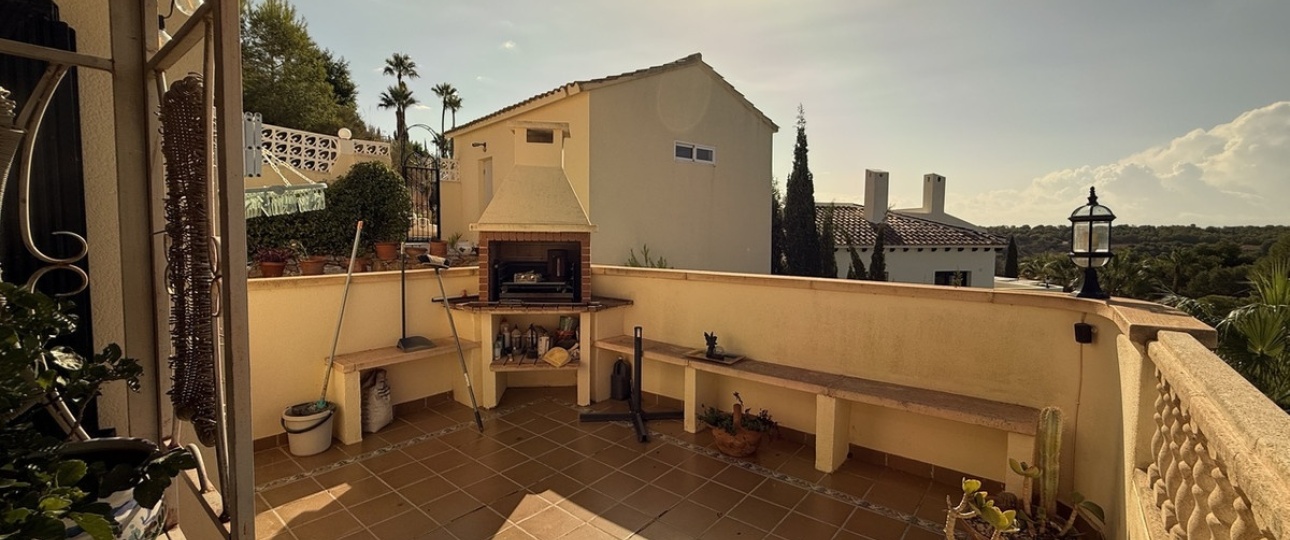 Resale - Villa - Orihuela - Villamartin