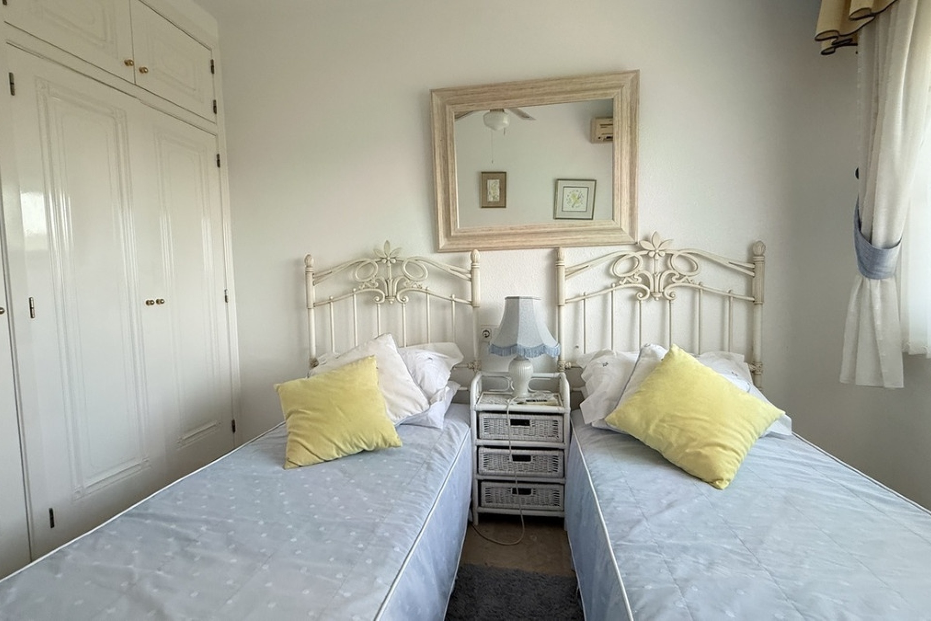 Resale - Villa - Orihuela - Villamartin