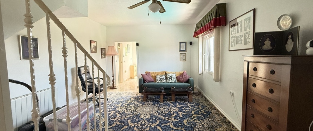 Resale - Villa - Orihuela - Villamartin