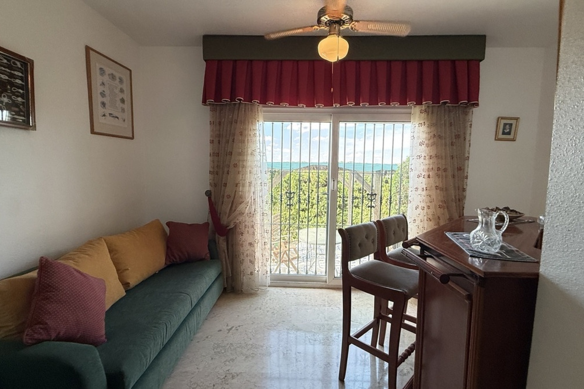 Resale - Villa - Orihuela - Villamartin