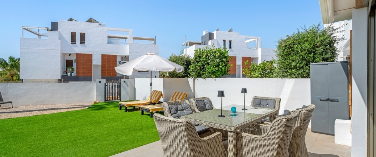 Resale - Villa - Orihuela - Villamartin