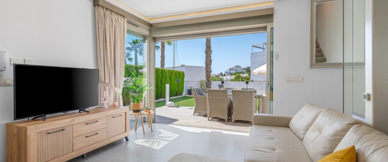 Resale - Villa - Orihuela - Villamartin
