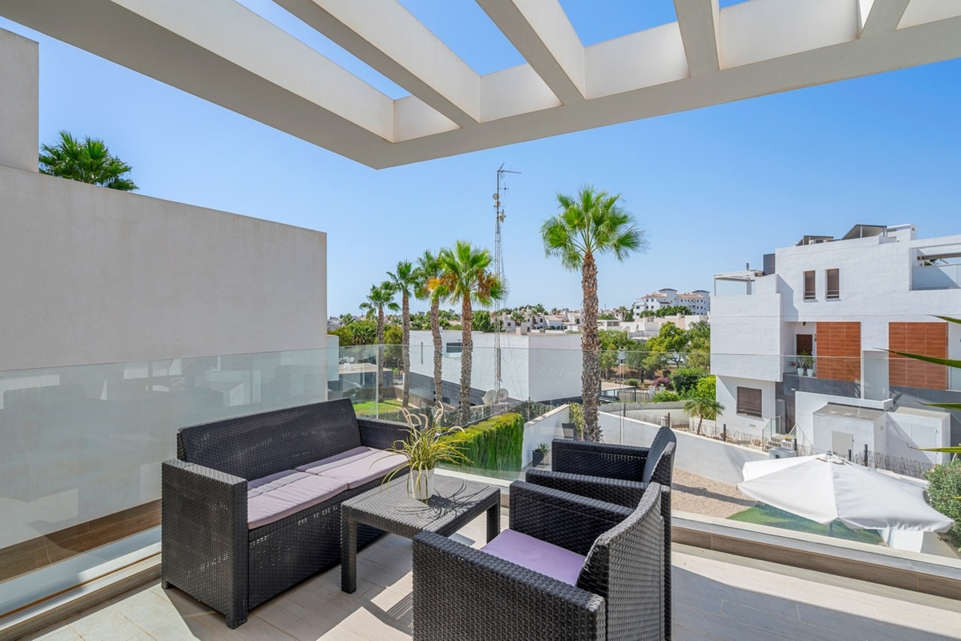 Resale - Villa - Orihuela - Villamartin