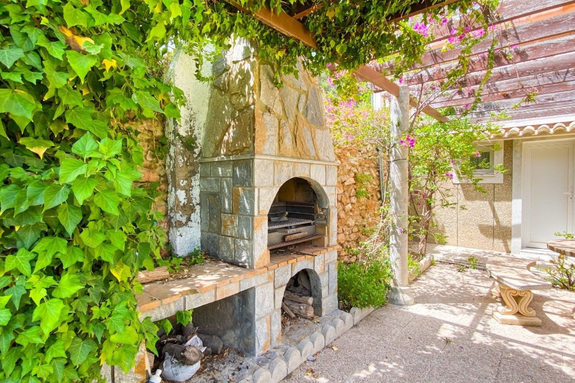 Resale - Villa - Orihuela - Villamartin