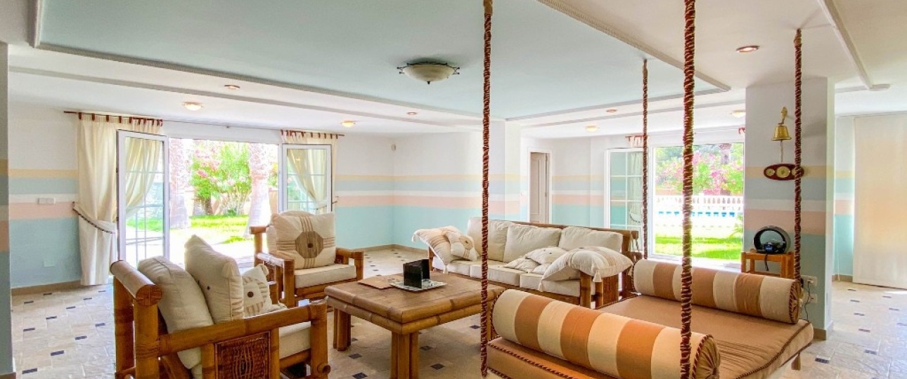 Resale - Villa - Orihuela - Villamartin