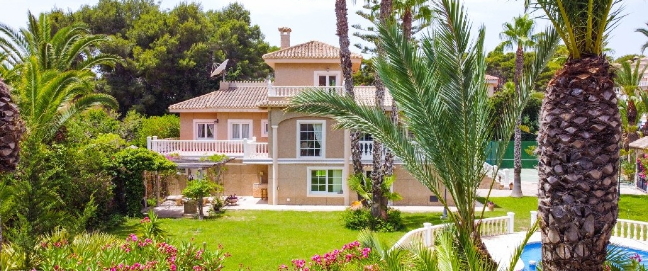 Resale - Villa - Orihuela - Villamartin