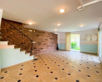 Resale - Villa - Orihuela - Villamartin