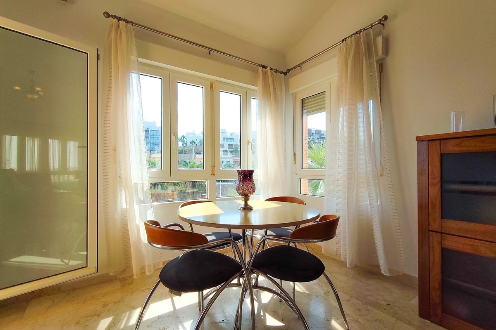 Resale - Villa - Orihuela - Villamartin