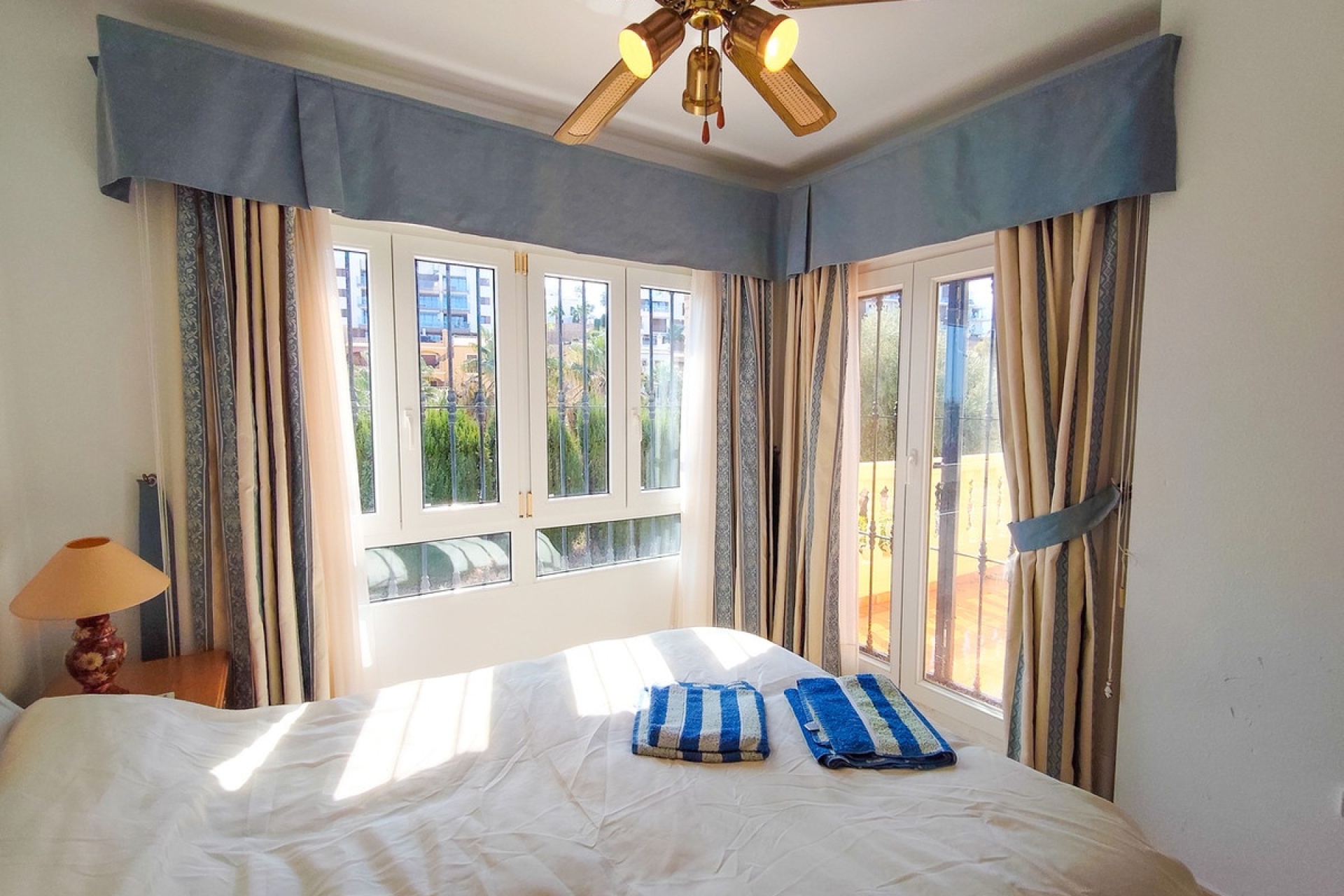 Resale - Villa - Orihuela - Villamartin