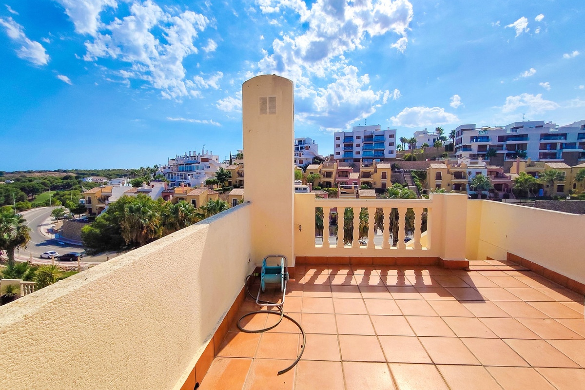 Resale - Villa - Orihuela - Villamartin