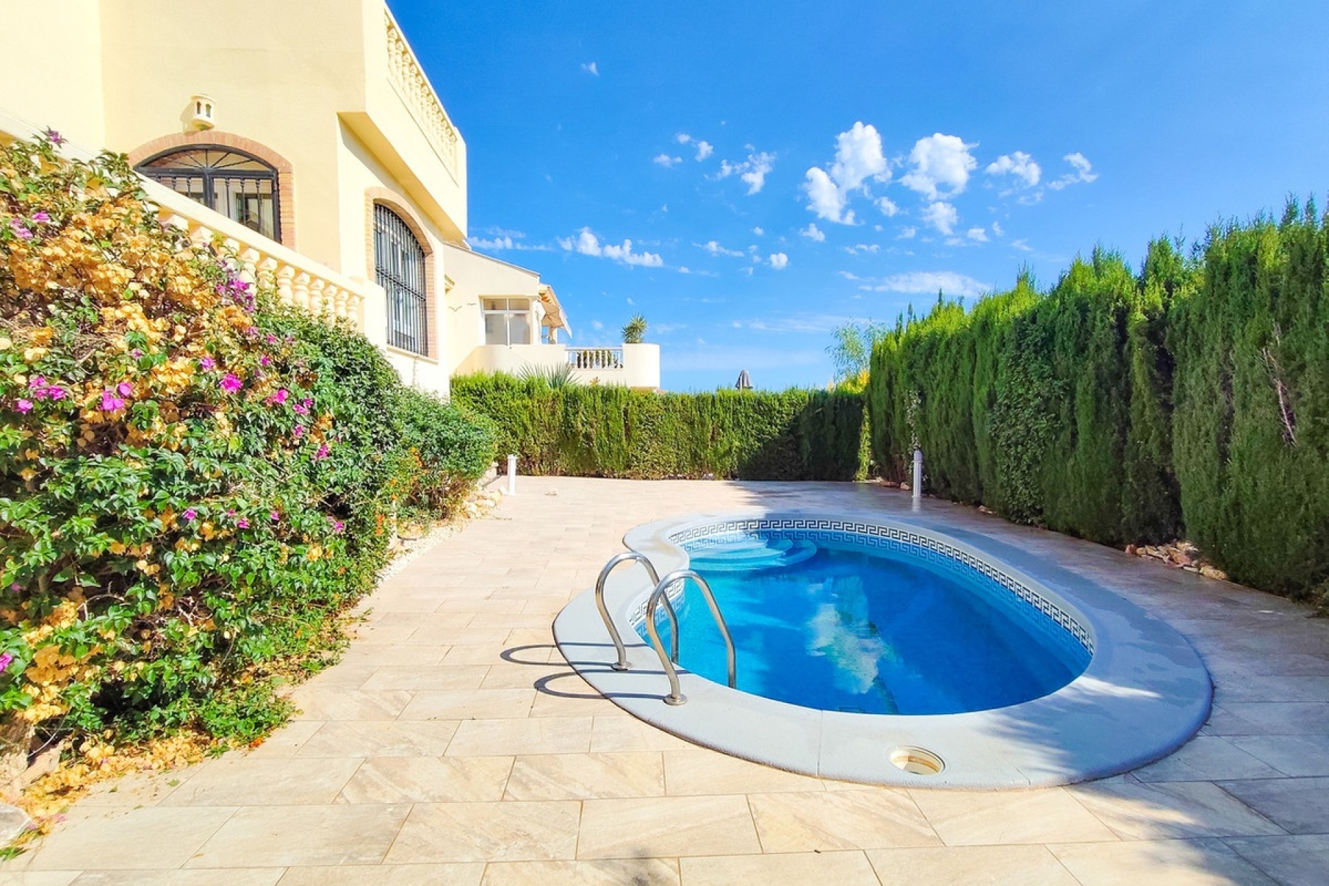 Resale - Villa - Orihuela - Villamartin