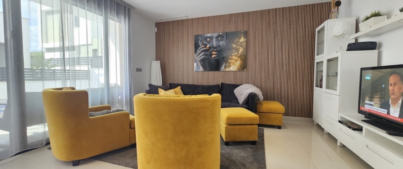 Resale - Villa - Orihuela - Villamartin