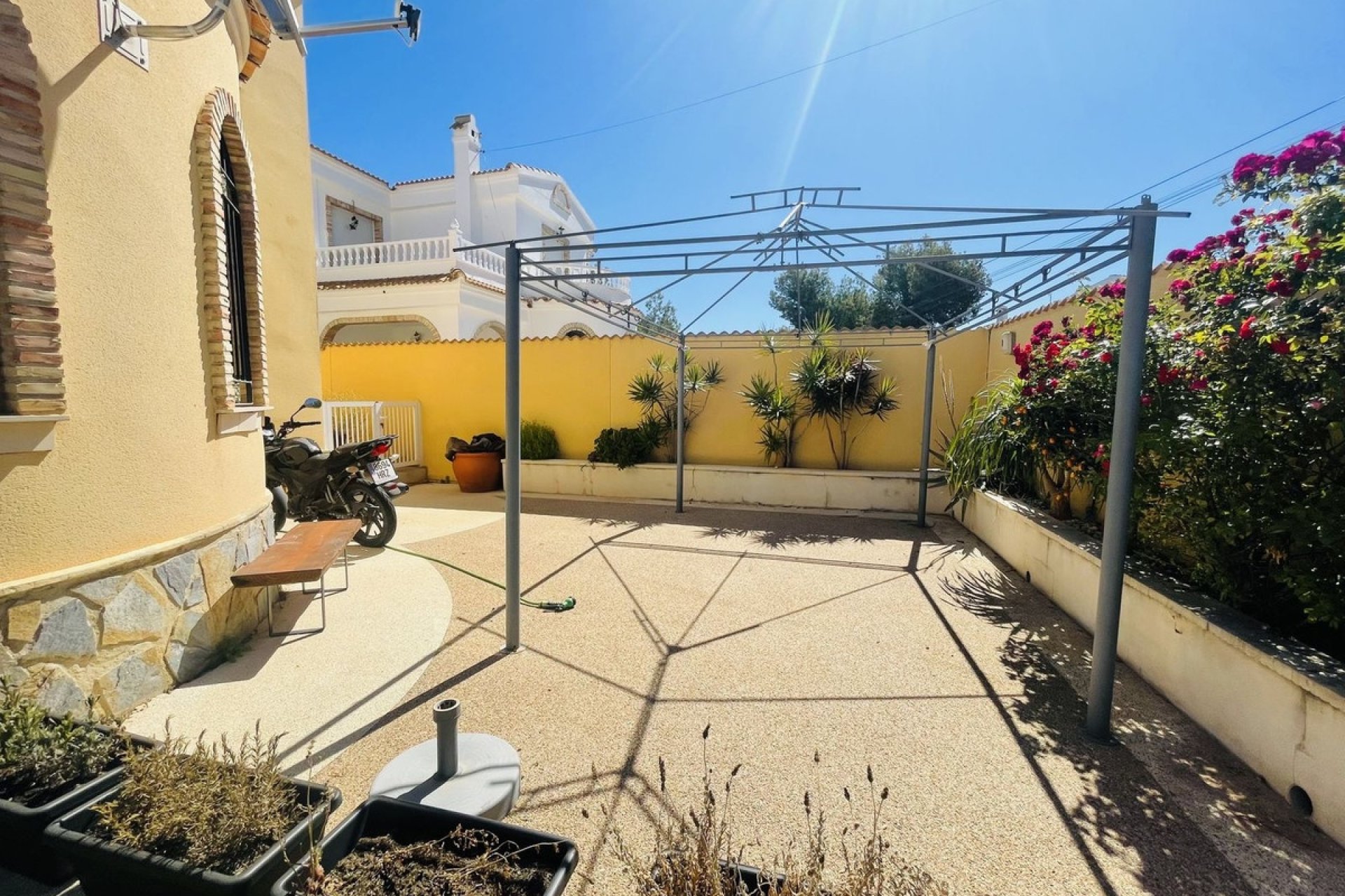 Resale - Villa - Orihuela - Villamartin