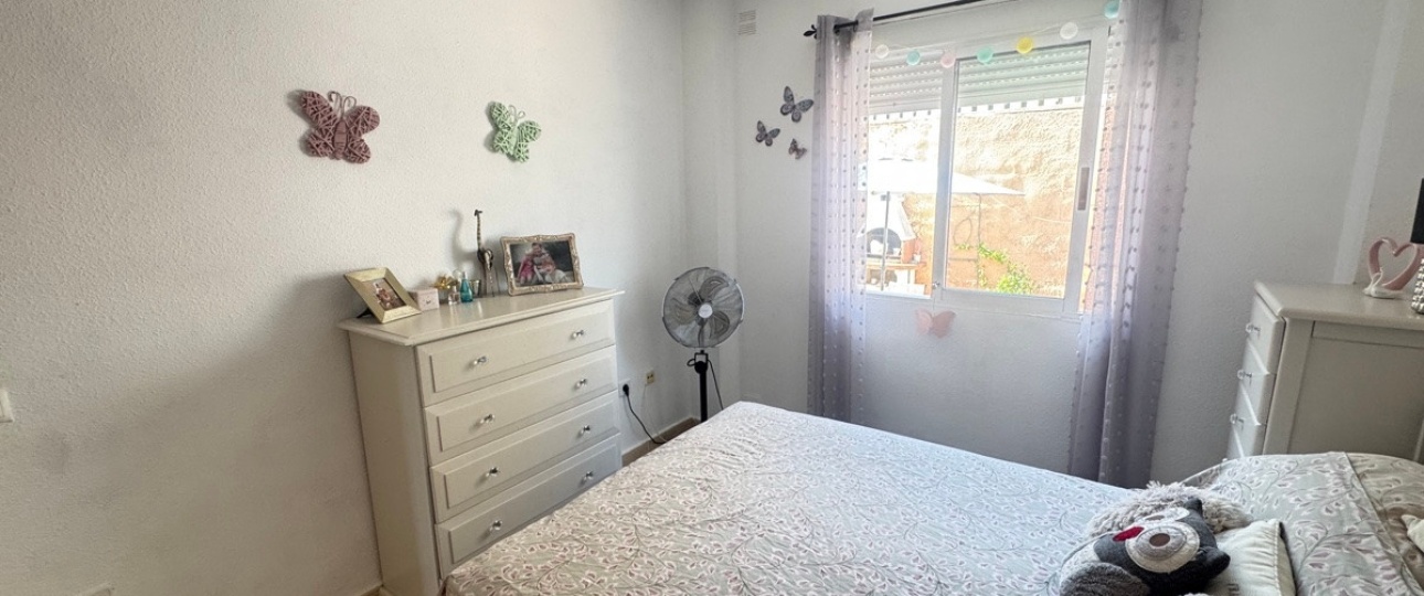Resale - Villa - Orihuela - Villamartin