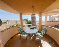 Resale - Villa - Orihuela - Villamartin