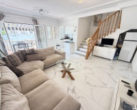 Resale - Villa - Orihuela - Villamartin