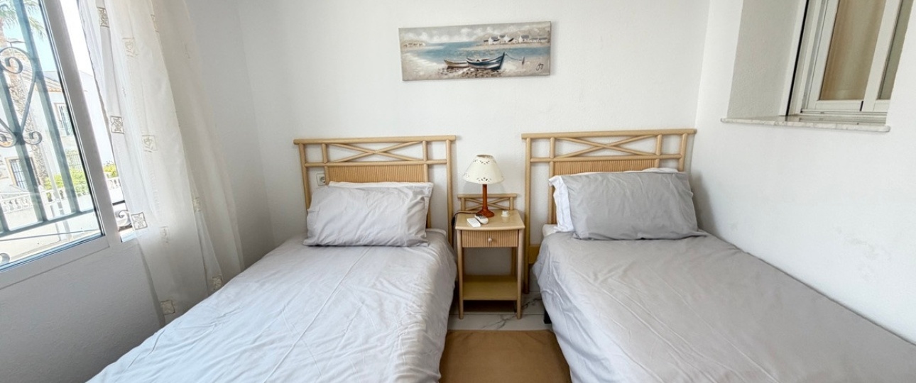 Resale - Villa - Orihuela - Villamartin