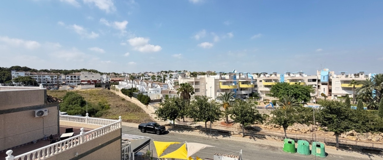 Resale - Villa - Orihuela - Villamartin