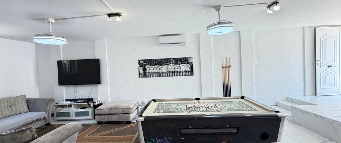 Resale - Villa - Orihuela - Villamartin