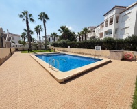 Resale - Villa - Orihuela - Villamartin