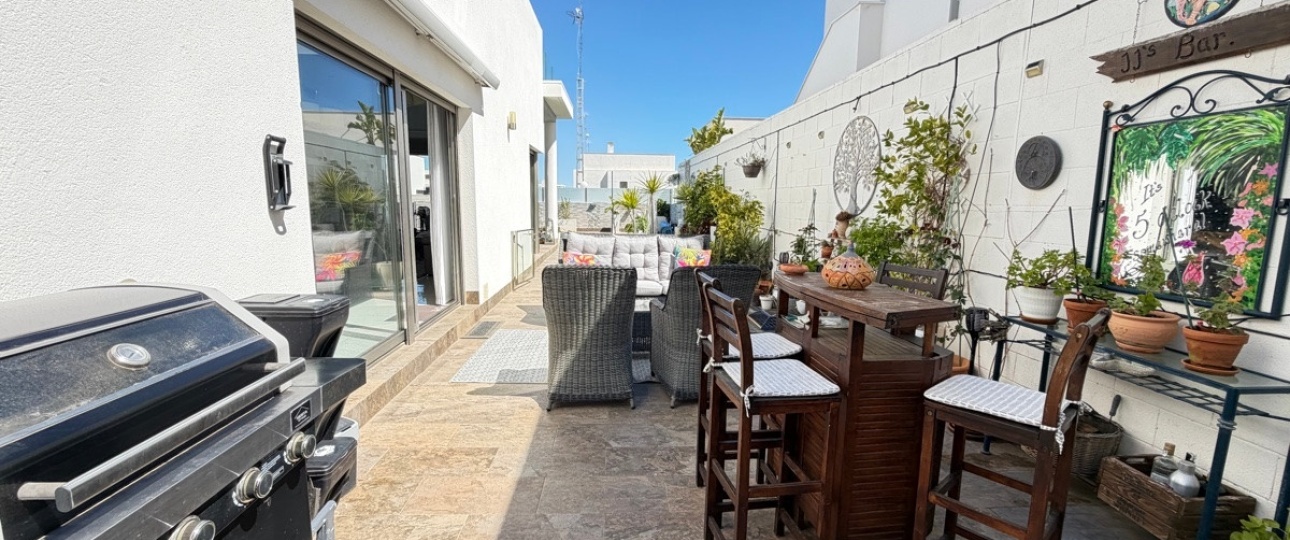 Resale - Villa - Orihuela - Villamartin