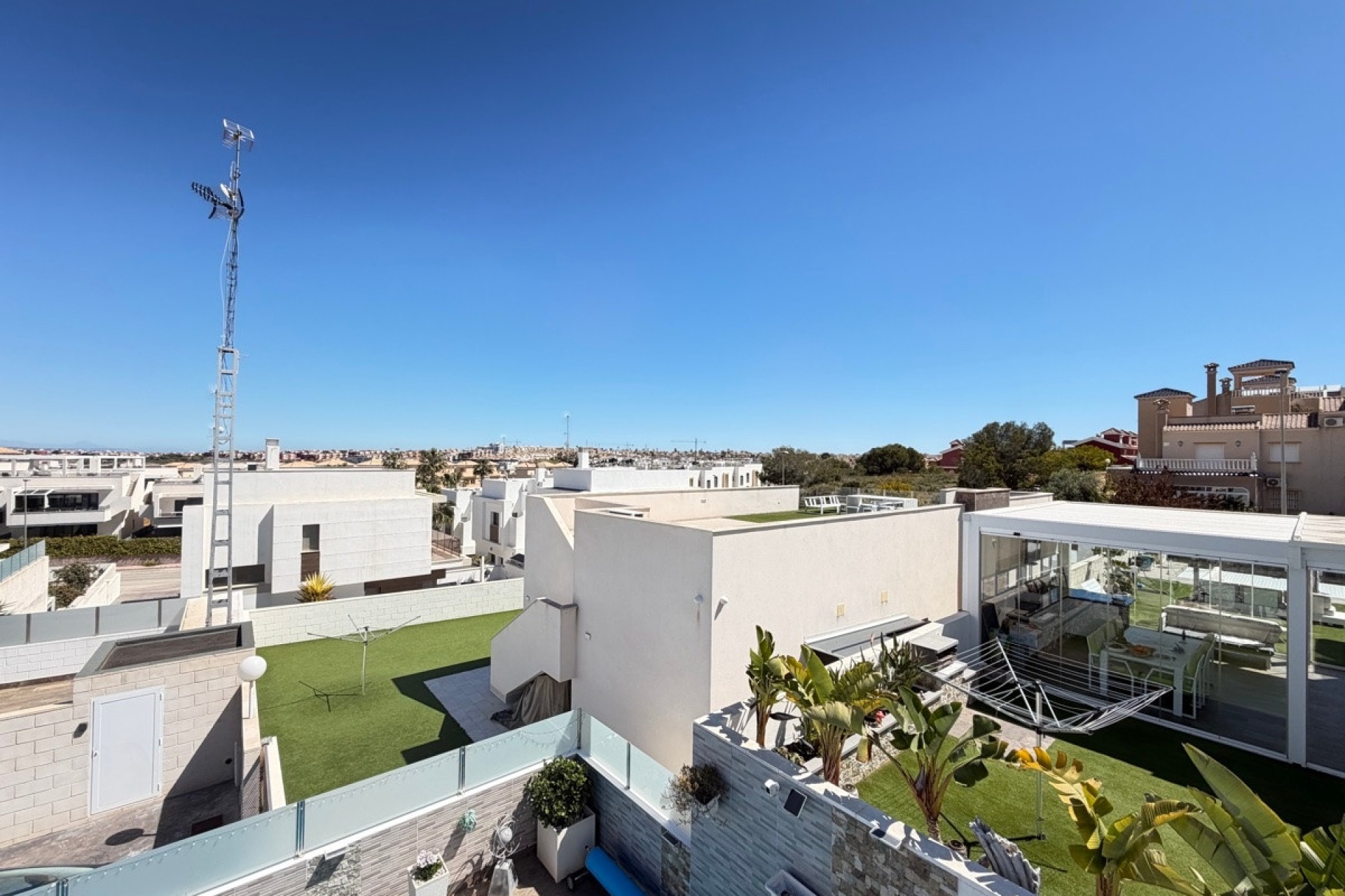 Resale - Villa - Orihuela - Villamartin